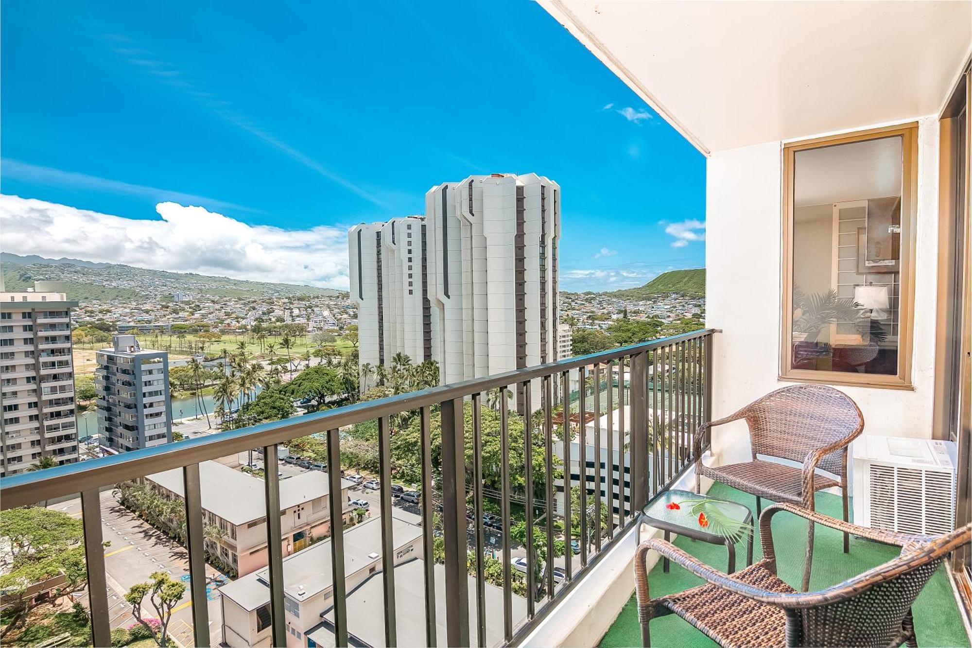 Mountain View Condo W/ King-Size Bed, Free Parking Honolulu Extérieur photo